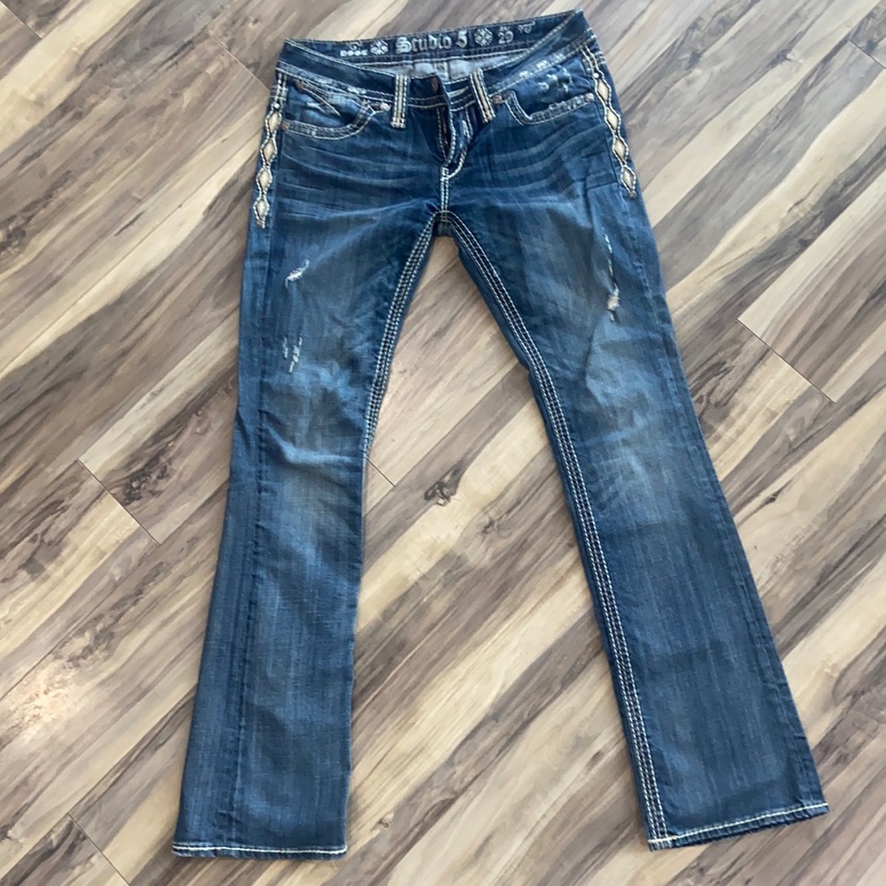 Blue jeans.